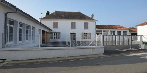 Ecole  de Mazeray